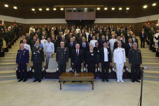 Bakan Güler, şehit aileleri ve gazilerle buluştu