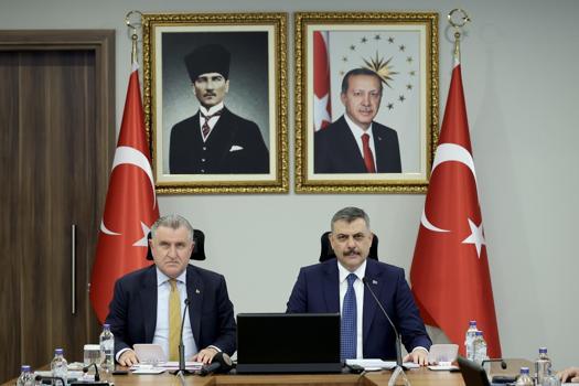 Bakanlar Çiftçi ile Bak, Spor Güvenliği Toplantısı’nı gerçekleştirdi