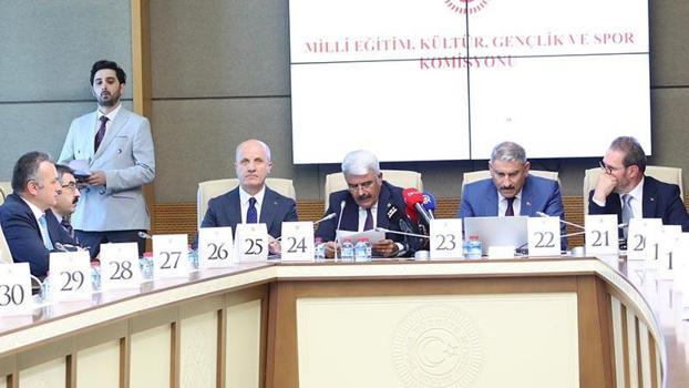 Öğrenci affına ilişkin düzenlemeleri içeren kanun teklifi, komisyonda kabul edildi