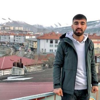 Kaybolduğu Yunanistan'da kamera görüntüleri ortaya çıkan Taner’in ailesinden yardım talebi