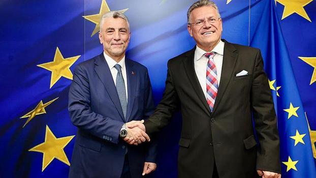 Bakan Bolat, Avrupa Komisyonu Üyesi Šefčovič ile görüştü