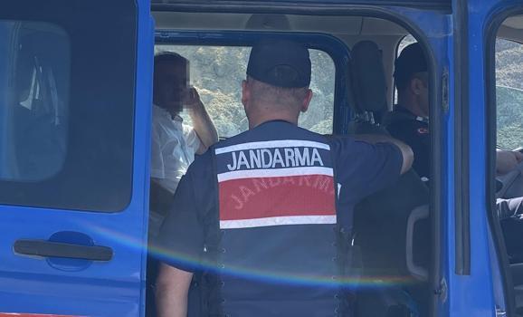 Eskişehir’de yolcu otobüsü şarampole devrildi: 24 yaralı (2)