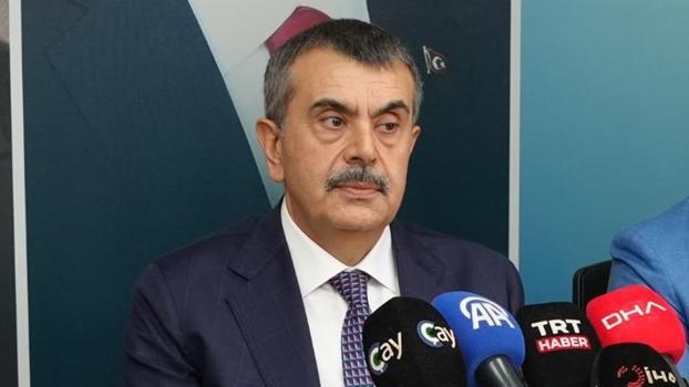 Bakan Tekin: Osmanlıyla Cumhuriyet'i barıştırmamız lazım