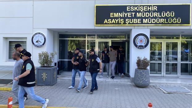 1'i polis, 11 kişinin yaralandığı kavgaya ilişkin 18 gözaltı