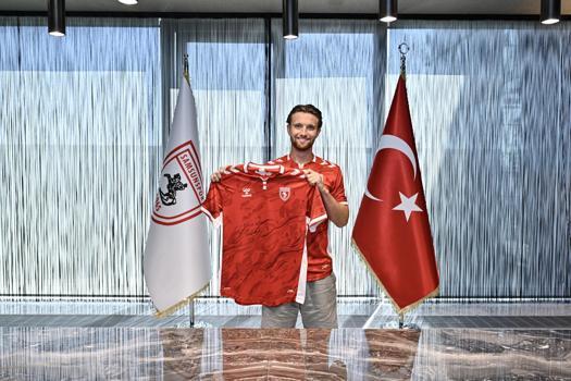 Samsunspor, Elliot Watt ile 4 yıllık sözleşme imzaladı