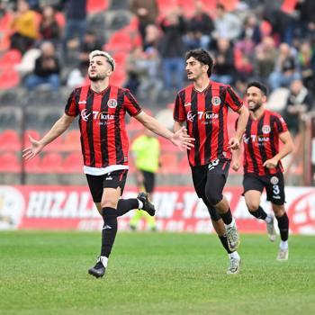Karşıyaka'da Veysel Karani el yaktı