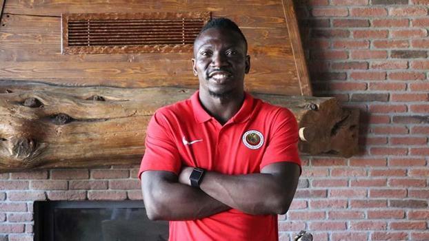 Peter Etebo: Geçen sene yaşadığımız sıkıntıyı bu sene hiç kimse yaşamak istemiyor