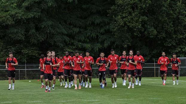 Samsunspor, yeni sezon hazırlıklarını Hollanda'da sürdürüyor
