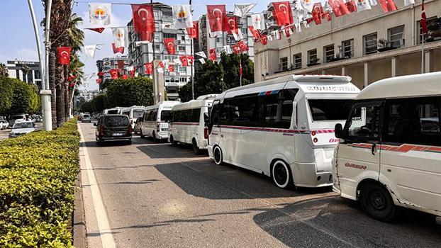 Adana’da dolmuşçulardan ‘güzergah’ eylemi