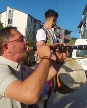 Düğünde kalp krizi geçiren zurnacının durumu iyi