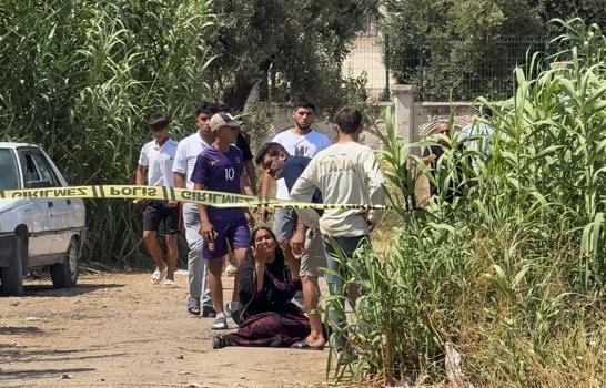 Oğulları kanalda boğulan çiftin feryadı yürek burktu