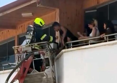 Otel odasında çıkan yangın söndürüldü; mahsur kalan 9 kişi kurtarıldı