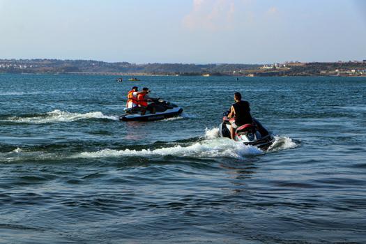 Denizden sonra gölde de jet ski tutkusu