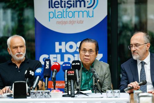 Bangsamoro Lideri Hacı Murad İbrahim İstanbul'da gazetecilerle buluştu