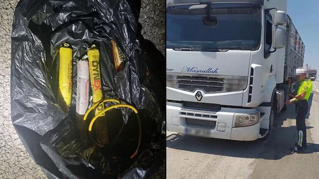Adana'da arama yapılan araçta 4 adet patlayıcı madde ele geçirildi
