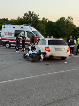 Otomobille çarpışan motosikletin sürücüsü öldü