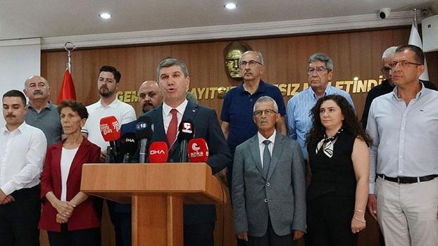 Burdur'da 4 belediye başkanı, CHP'den istifa etti
