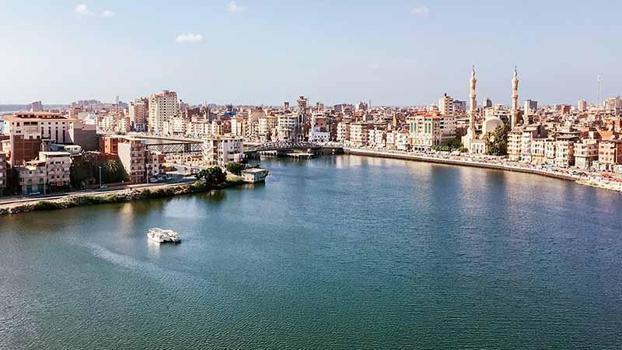Mısır: Dimyat Limanı'ndaki gemi yangınına İHA saldırısı neden oldu