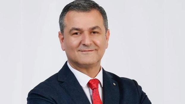 İzmit Belediyesi'nde başkanvekili Lütfü Obuz oldu