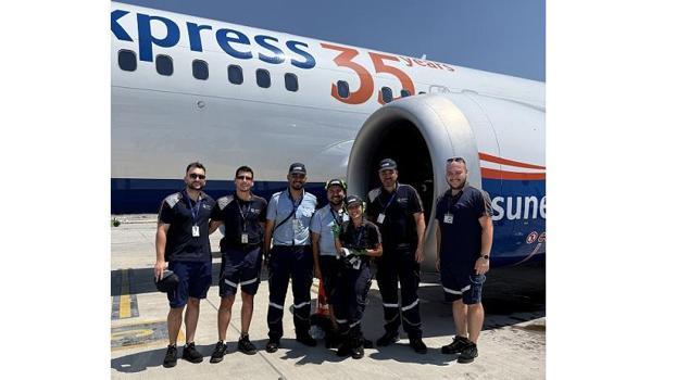 SunExpress CEO’su Schnabel, teknik personel oldu; uçak bakımı yaptı