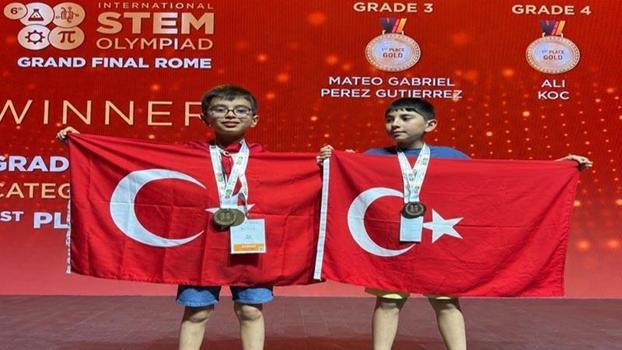 Ali ve Sidar, STEM Olimpiyatları'nda matematikte dünya şampiyonu oldu