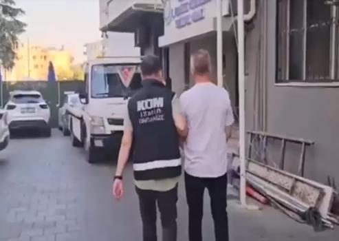 İzmir’de suç örgütü propagandası operasyonunda 3 tutuklama