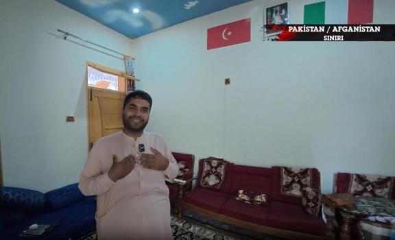 Sınır köyünde Türk bayrağı sürprizi