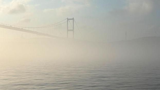 İstanbul Boğazı sis nedeniyle transit gemi geçişlerine kapatıldı