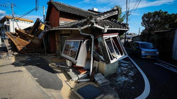 Japonya'da 7.1 büyüklüğündeki depremde hayatını kaybedenlerin sayısı 38’e yükseldi