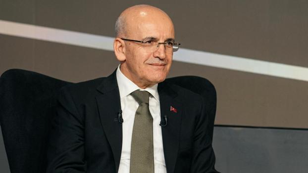 Bakan Şimşek: Zorlu koşullara rağmen dezenflasyon devam ediyor
