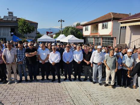 Kelkit Çayında 69 gün önce kaybolan İlker için gıyabi cenaze namazı kılındı