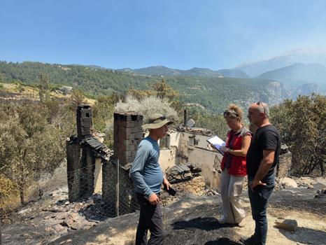 Muğla’da yangından etkilenen üreticiler için hasar tespit çalışmaları sürüyor