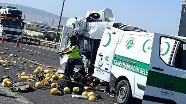 Ankara'da kamyonet, kamyona arkadan çarptı: 1 ölü, 2 yaralı