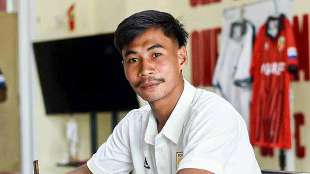 Tayland'da futbol maçında sahaya yıldırım düştü: 1 ölü, 12 yaralı