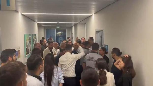 Üsküdar Belediyesi'nde başkan vekili seçiminde gerginlik