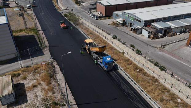 Büyükşehir Belediyesi’nden 35 milyon TL’lik asfalt çalışması