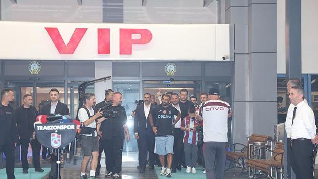 Trabzon’da Salah’a coşkulu karşılama