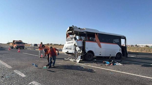 Tekirdağ’da 4 araç zincirleme kazaya karıştı; 29 yaralı