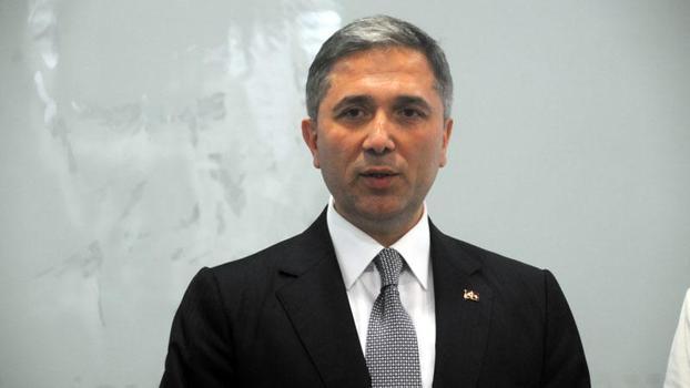 AK Parti'li Sırakaya: Gurbetçilerin gümrük sahasını terk etme süresi 29 dakika