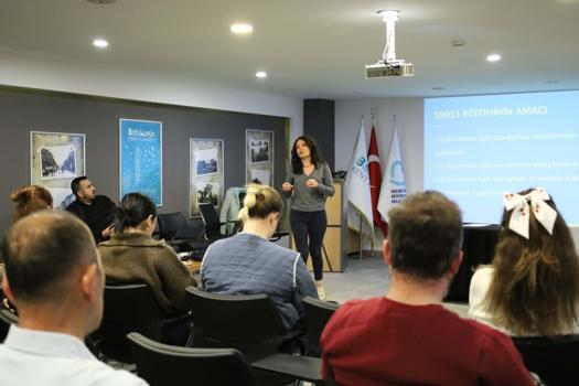 Balıkesir Toplu Taşıma AŞ'ye ISO 9001 kalite belgesi