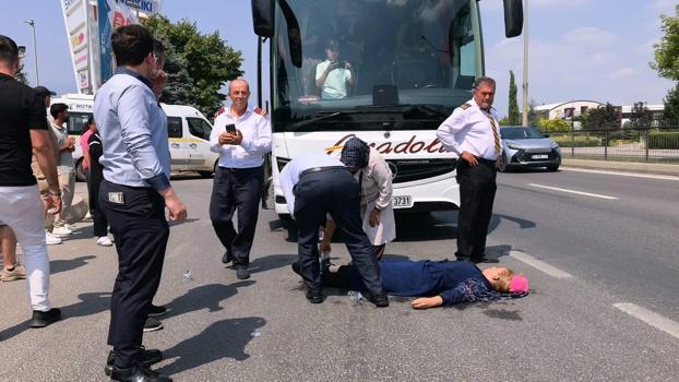 Yolcu otobüsünün çarptığı yaya ağır yaralandı