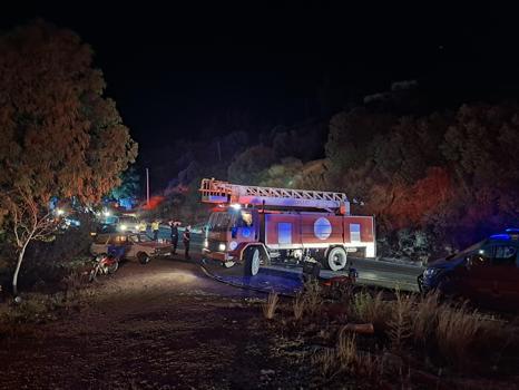 Antalya'da orman yangını; kara yolu tedbiren ulaşıma kapatıldı (2)