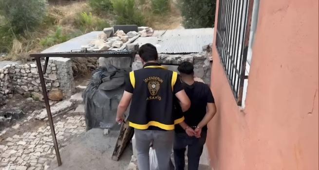İskenderun'da ev ve otomobil kurşunlama iddiasına 7 tutuklama
