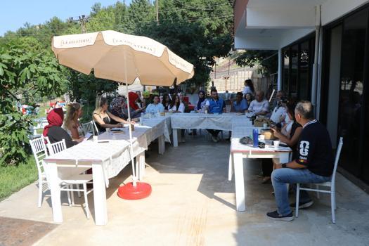 Samsun Kitap Kulübü’nün 4’üncü buluşmasında kitaplar köy çocukları için birikti