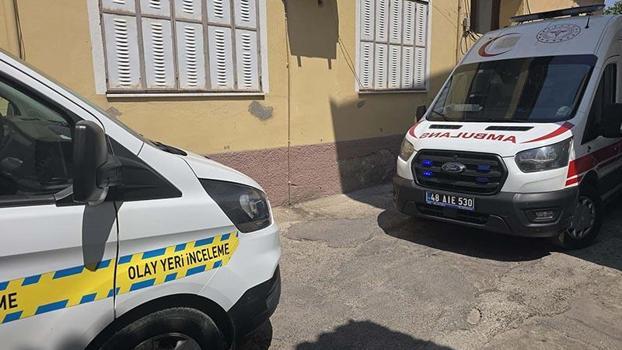 Muğla'da evli çifti evlerinde silahla vurulmuş halde ölü bulundu