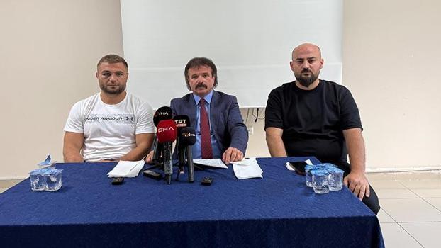 Başpehlivan Serhat Elvan, Tokat Belediye Spor Kulübü'ne transfer oldu