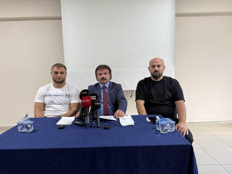 Başpehlivan Serhat Elvan, Tokat Belediye Spor Kulübü'ne transfer oldu