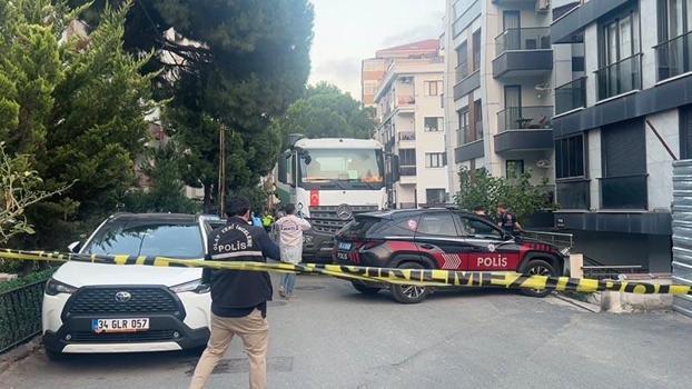 Maltepe’de beton mikserinin çarptığı kadın hayatını kaybetti