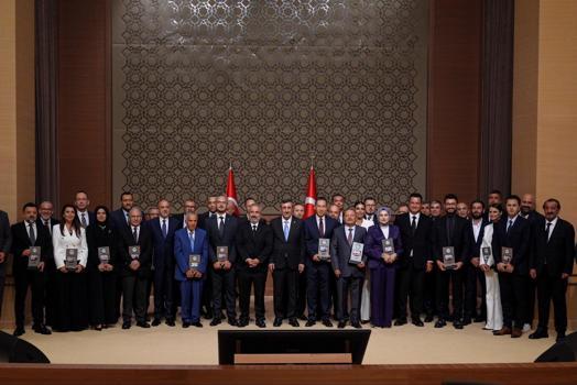 Anadolu Medya Ödülleri’nde Demirören Medya’ya 3 ödül