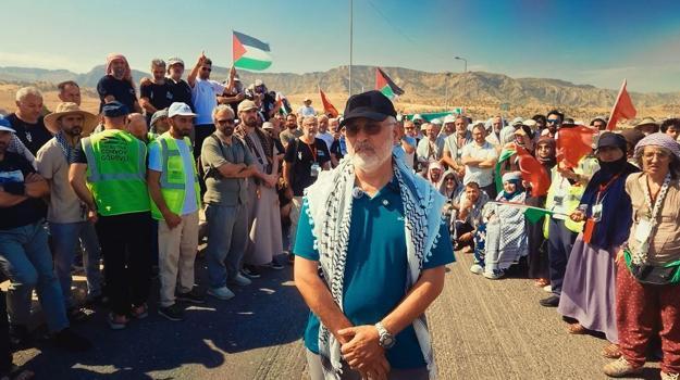Filistin Konvoyu, Irak’ın İbrahim Halil Sınır Kapısı’nda bekletiliyor